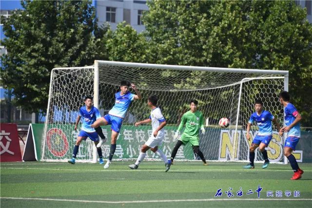  佛罗伦萨主场憾平，错失登顶积分榜良机  